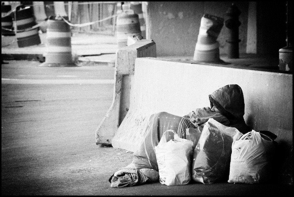 00 08:06a1 Homeless_New_York_2008